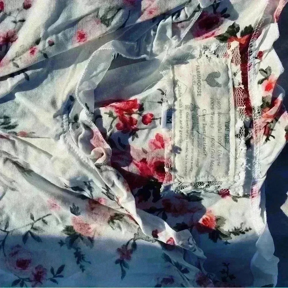 Farm House Frocks Top M Handkerchief Hem Boho Floral Sheer Oversized - Picture 12 of 16